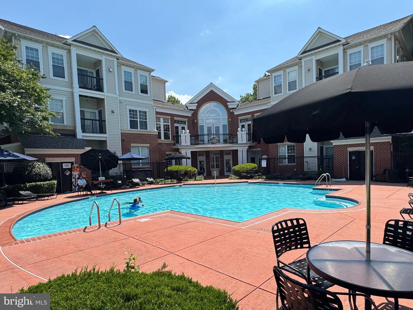 11352 ARISTOTLE DR #7-405, FAIRFAX, Virginia 22030, 2 Bedrooms Bedrooms, ,2 BathroomsBathrooms,Residential,For sale,11352 ARISTOTLE DR #7-405,VAFX2254942 MLS # VAFX2254942