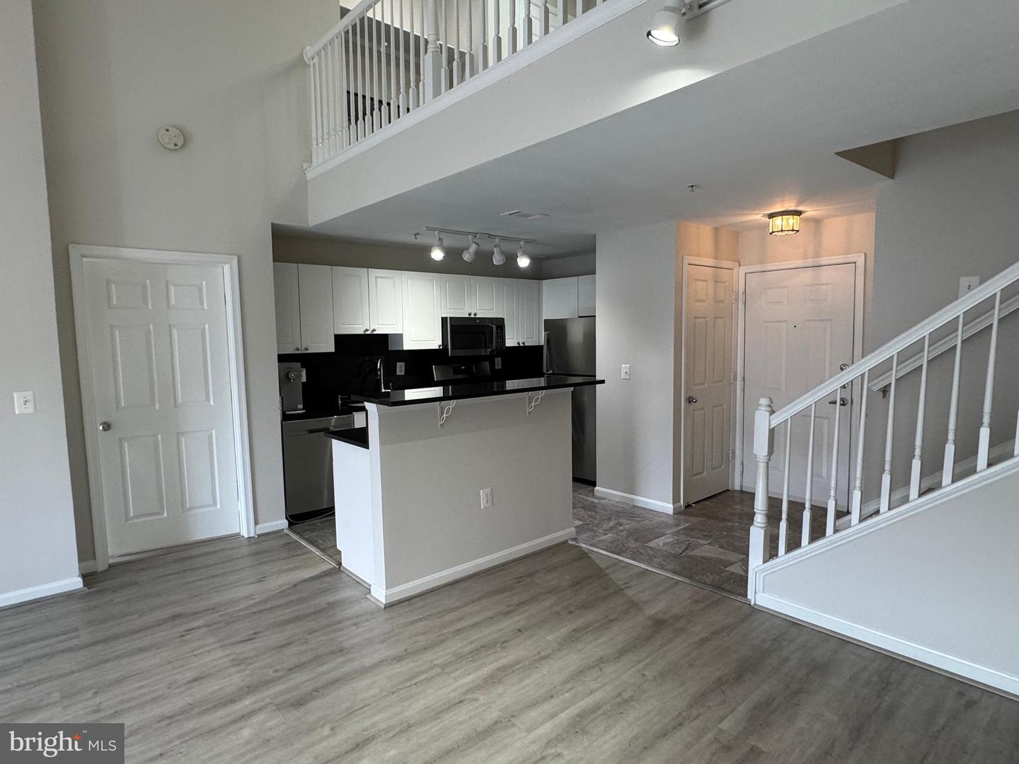 11352 ARISTOTLE DR #7-405, FAIRFAX, Virginia 22030, 2 Bedrooms Bedrooms, ,2 BathroomsBathrooms,Residential,For sale,11352 ARISTOTLE DR #7-405,VAFX2254942 MLS # VAFX2254942
