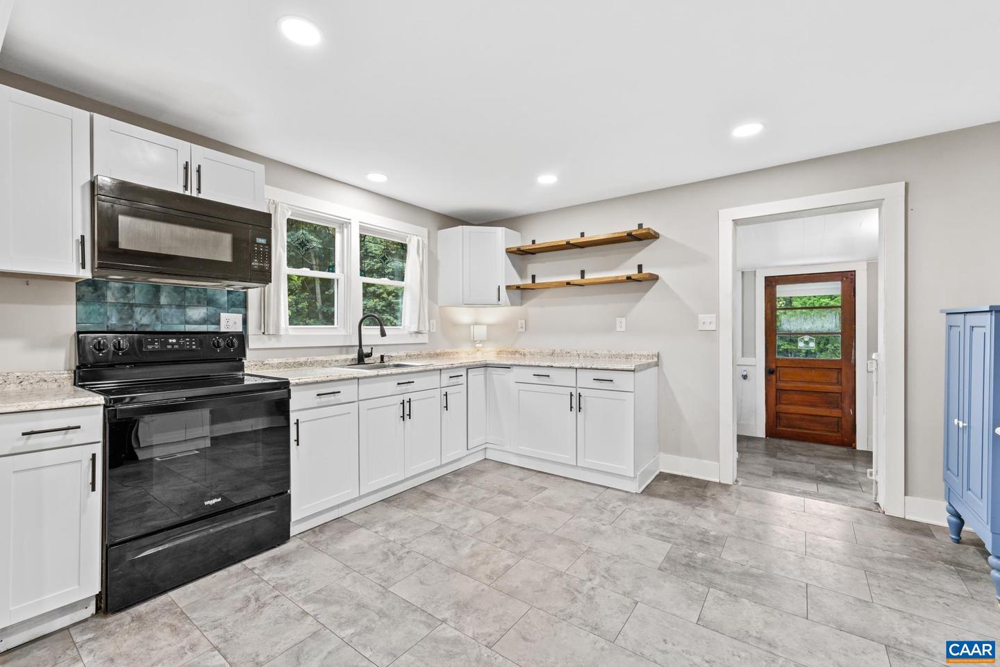 894 DOBBY CREEK RD, SCOTTSVILLE, Virginia 24590, 2 Bedrooms Bedrooms, ,1 BathroomBathrooms,Residential,For sale,894 DOBBY CREEK RD,666580 MLS # 666580