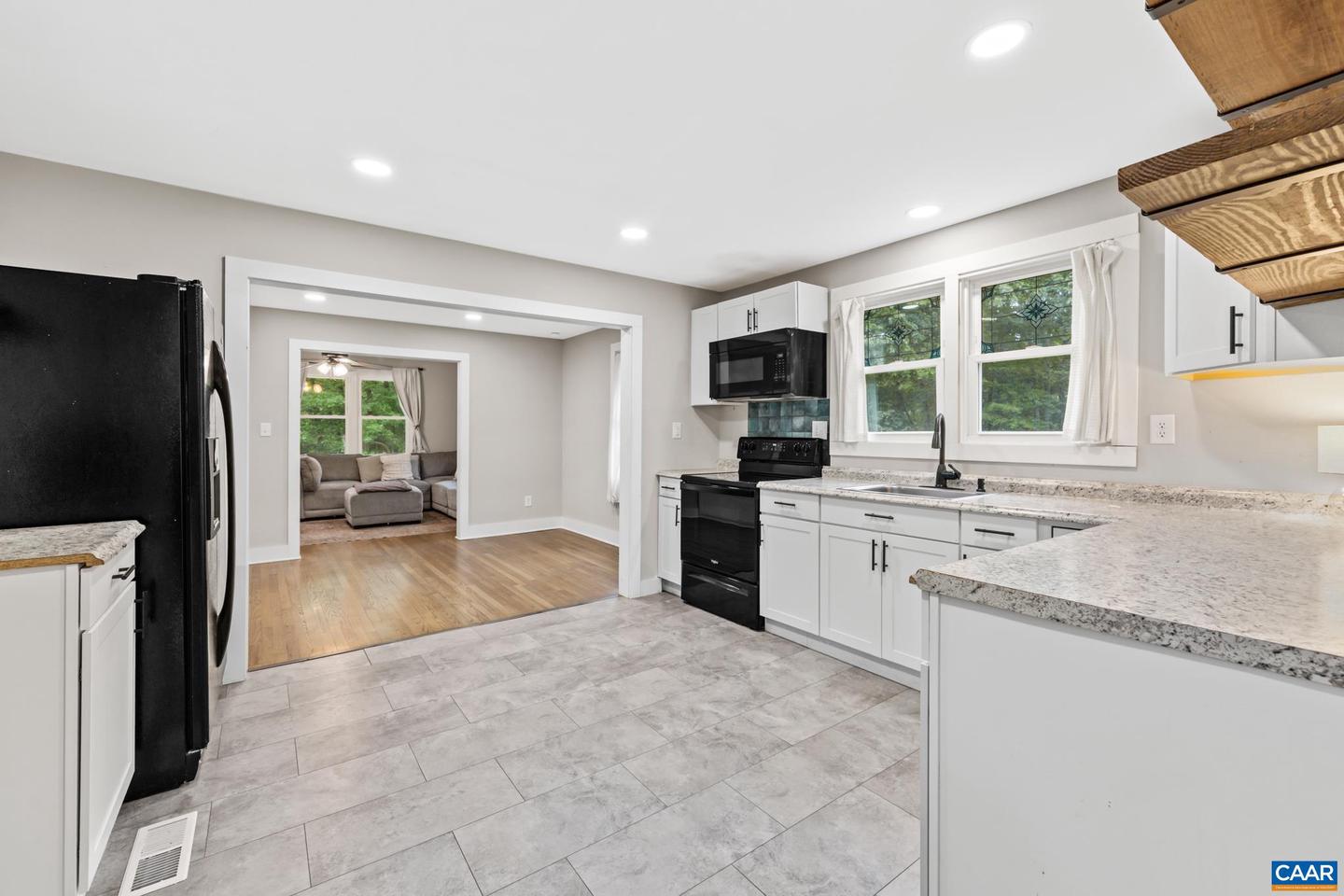 894 DOBBY CREEK RD, SCOTTSVILLE, Virginia 24590, 2 Bedrooms Bedrooms, ,1 BathroomBathrooms,Residential,For sale,894 DOBBY CREEK RD,666580 MLS # 666580