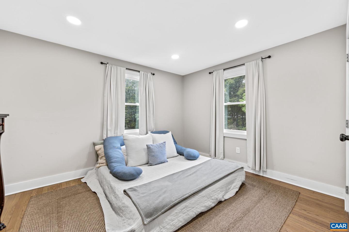 894 DOBBY CREEK RD, SCOTTSVILLE, Virginia 24590, 2 Bedrooms Bedrooms, ,1 BathroomBathrooms,Residential,For sale,894 DOBBY CREEK RD,666580 MLS # 666580
