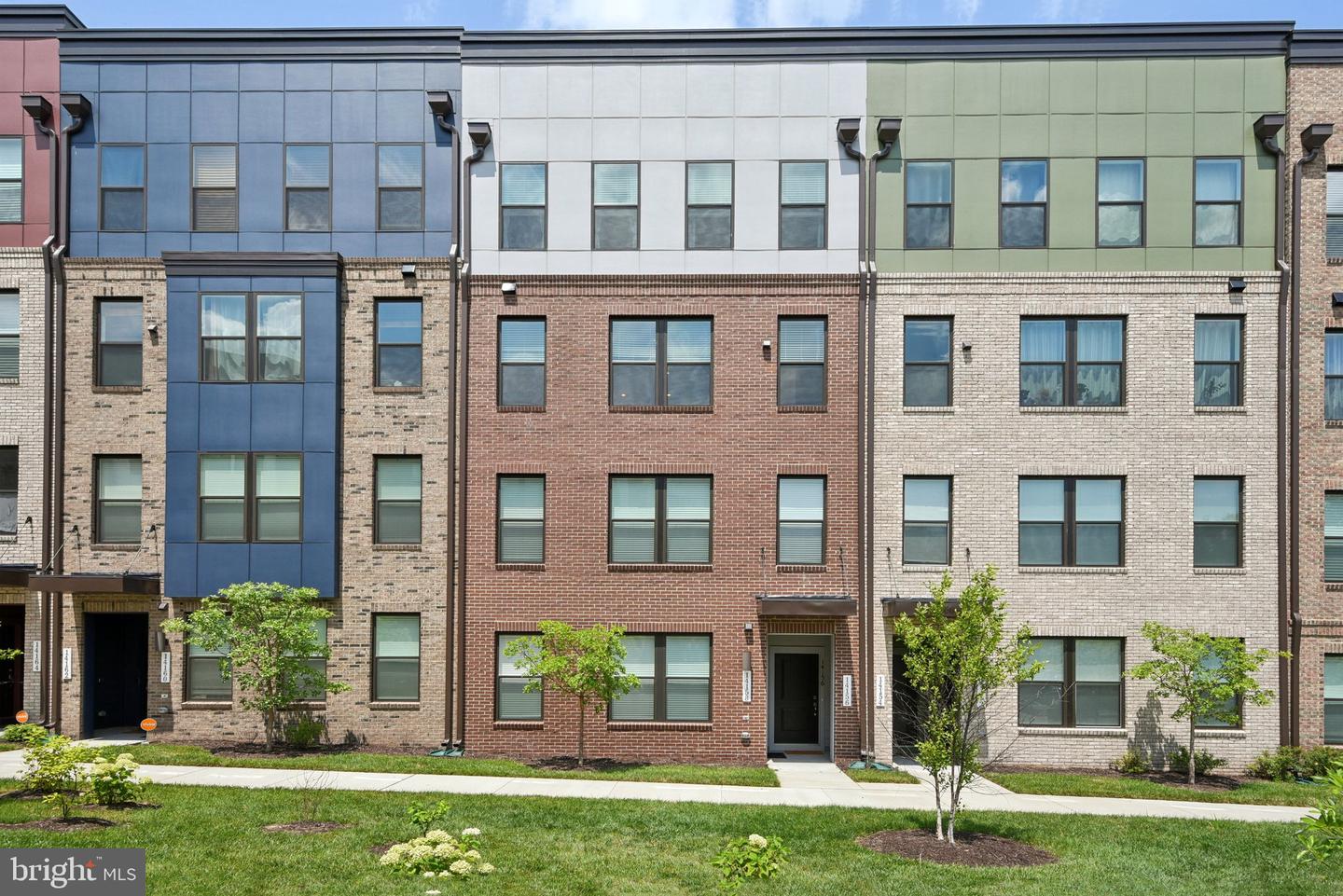 14156 GYPSUM LOOP #114, CHANTILLY, Virginia 20151, 3 Bedrooms Bedrooms, ,2 BathroomsBathrooms,Residential,For sale,14156 GYPSUM LOOP #114,VAFX2255014 MLS # VAFX2255014
