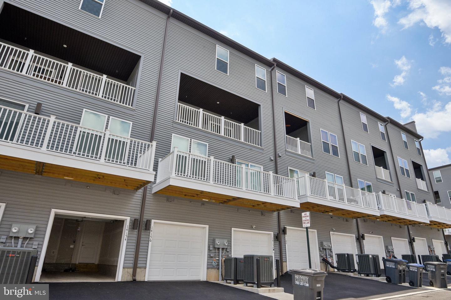 14156 GYPSUM LOOP #114, CHANTILLY, Virginia 20151, 3 Bedrooms Bedrooms, ,2 BathroomsBathrooms,Residential,For sale,14156 GYPSUM LOOP #114,VAFX2255014 MLS # VAFX2255014