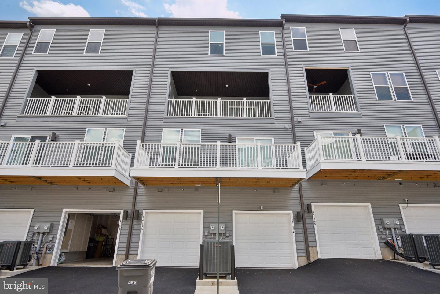 14156 GYPSUM LOOP #114, CHANTILLY, Virginia 20151, 3 Bedrooms Bedrooms, ,2 BathroomsBathrooms,Residential,For sale,14156 GYPSUM LOOP #114,VAFX2255014 MLS # VAFX2255014