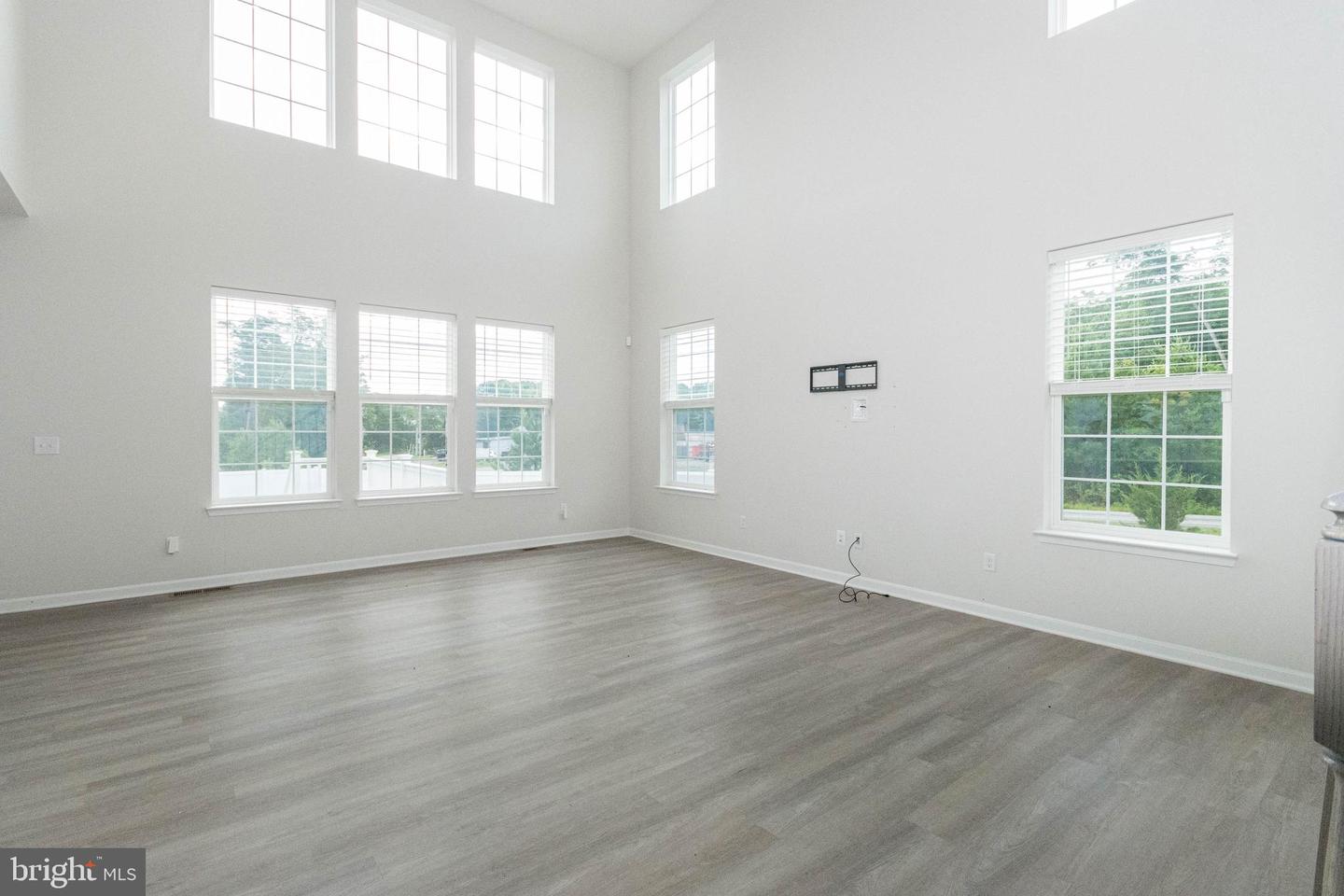 9003 WALNUT HILL RD, FREDERICKSBURG, Virginia 22408, 5 Bedrooms Bedrooms, ,3 BathroomsBathrooms,Residential,For sale,9003 WALNUT HILL RD,VASP2034648 MLS # VASP2034648