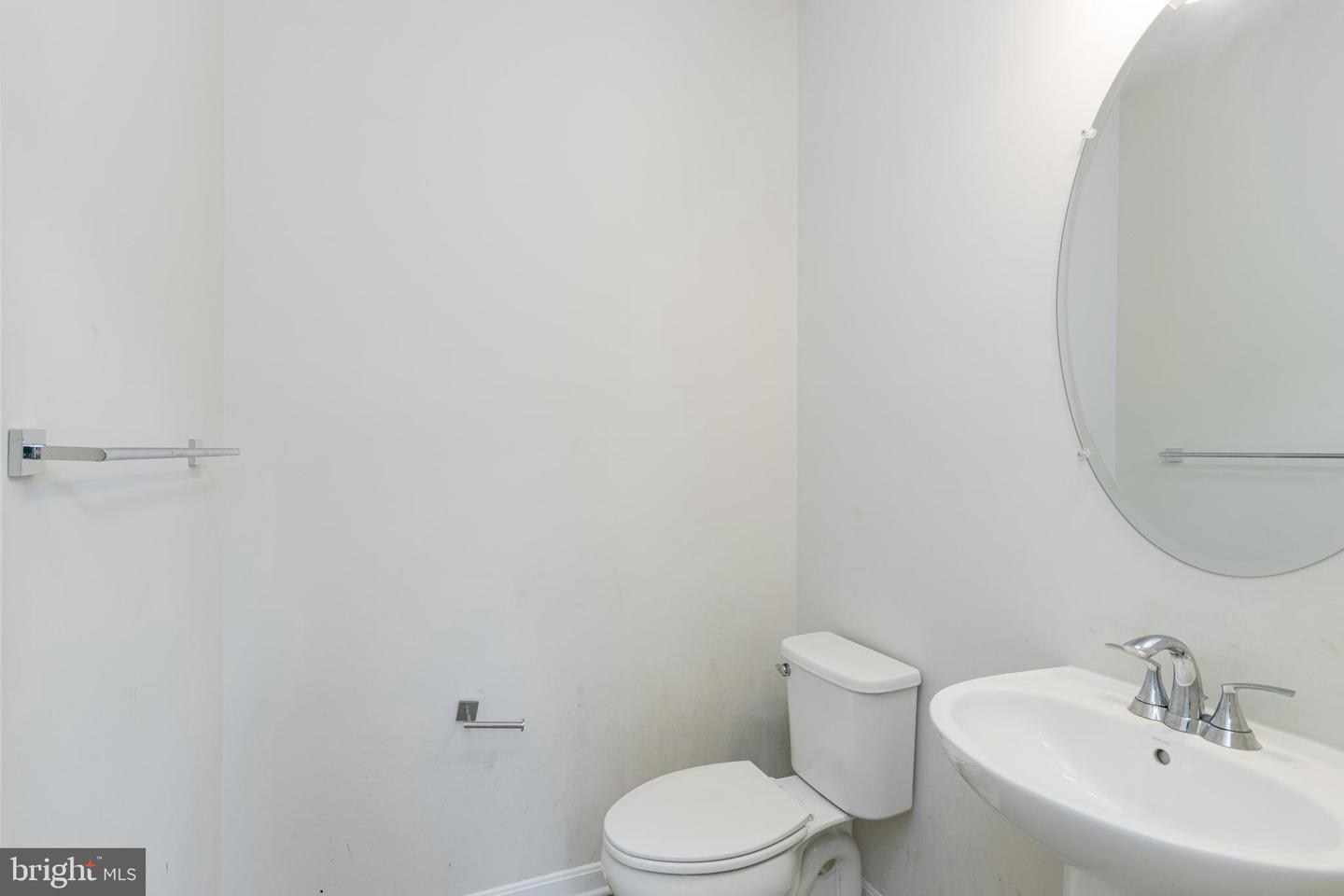 9003 WALNUT HILL RD, FREDERICKSBURG, Virginia 22408, 5 Bedrooms Bedrooms, ,3 BathroomsBathrooms,Residential,For sale,9003 WALNUT HILL RD,VASP2034648 MLS # VASP2034648