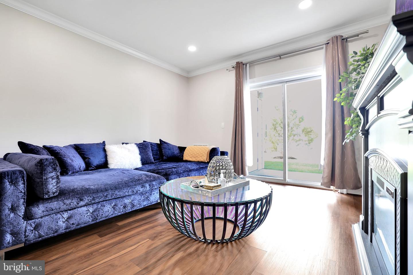 6301 EDSALL RD #104, ALEXANDRIA, Virginia 22312, 1 Bedroom Bedrooms, ,1 BathroomBathrooms,Residential,For sale,6301 EDSALL RD #104,VAFX2254964 MLS # VAFX2254964 6301 EDSALL RD #104, ALEXANDRIA, Virginia 22312, 1 Bedroom Bedrooms, ,1 BathroomBathrooms,Residential,For sale,6301 EDSALL RD #104,VAFX2254964 MLS # VAFX2254964