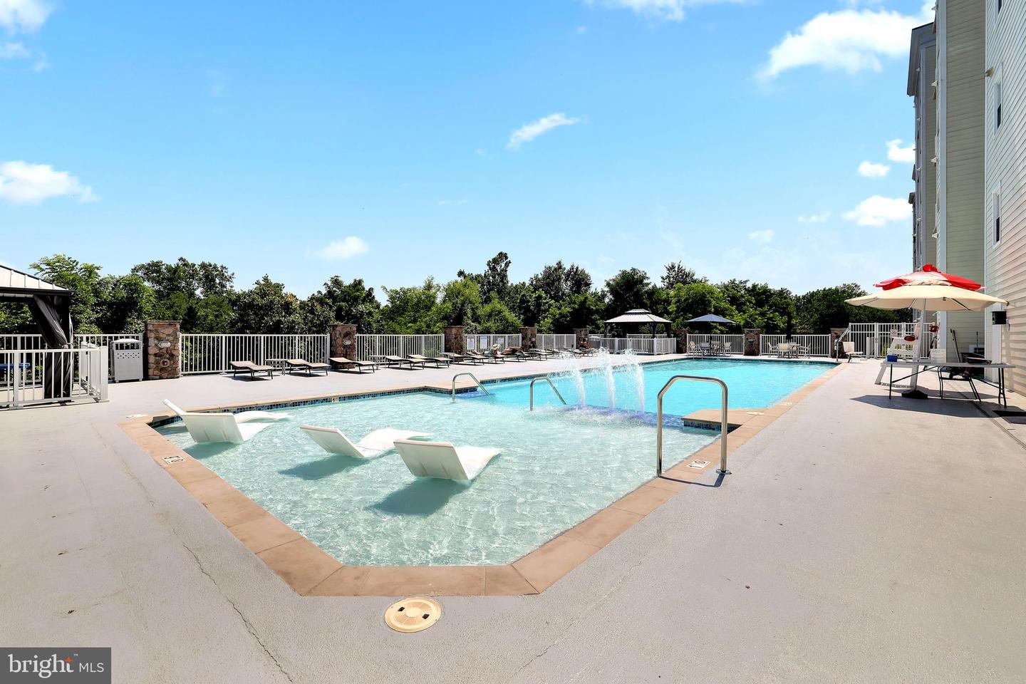 6301 EDSALL RD #104, ALEXANDRIA, Virginia 22312, 1 Bedroom Bedrooms, ,1 BathroomBathrooms,Residential,For sale,6301 EDSALL RD #104,VAFX2254964 MLS # VAFX2254964 6301 EDSALL RD #104, ALEXANDRIA, Virginia 22312, 1 Bedroom Bedrooms, ,1 BathroomBathrooms,Residential,For sale,6301 EDSALL RD #104,VAFX2254964 MLS # VAFX2254964