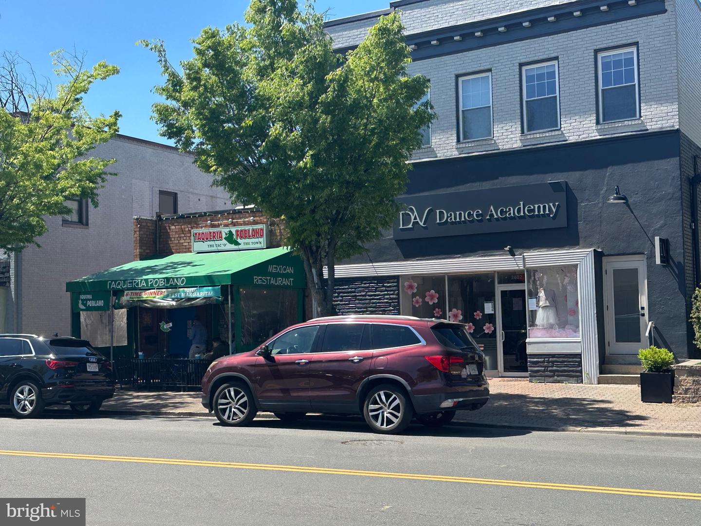 19-A W UHLER AVE, ALEXANDRIA, Virginia 22301, 3 Bedrooms Bedrooms, ,2 BathroomsBathrooms,Residential,For sale,19-A W UHLER AVE,VAAX2047392 MLS # VAAX2047392