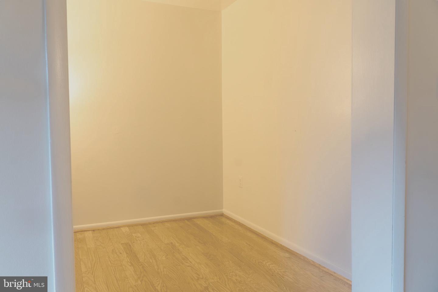 10724 WEST DR #302, FAIRFAX, Virginia 22030, 2 Bedrooms Bedrooms, ,1 BathroomBathrooms,Residential,For sale,10724 WEST DR #302,VAFC2006606 MLS # VAFC2006606
