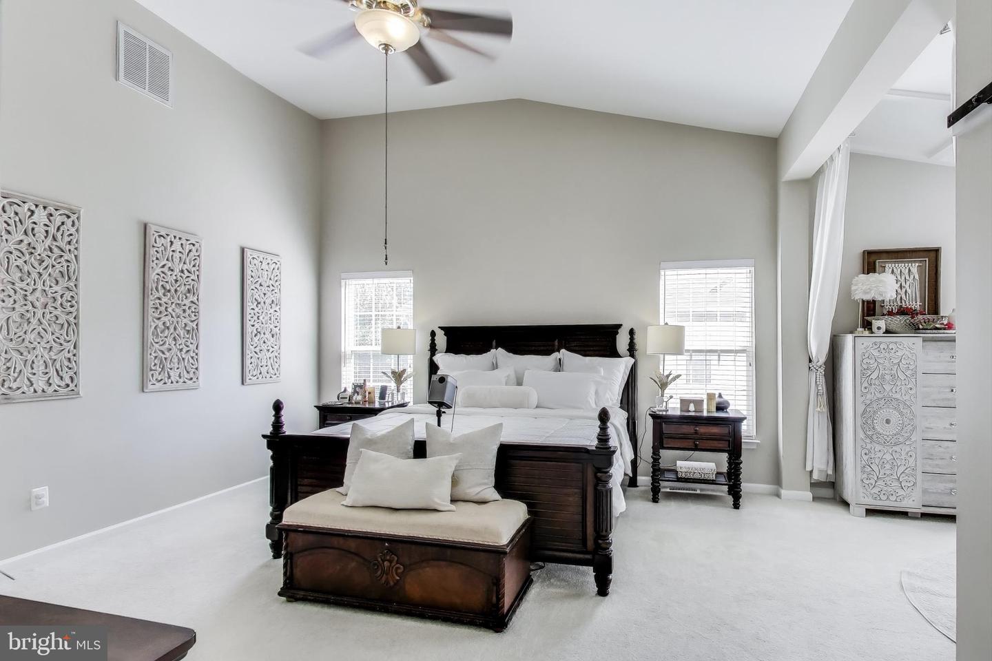 20208 NIGHTWATCH ST, ASHBURN, Virginia 20147, 3 Bedrooms Bedrooms, ,2 BathroomsBathrooms,Residential,For sale,20208 NIGHTWATCH ST,VALO2101892 MLS # VALO2101892