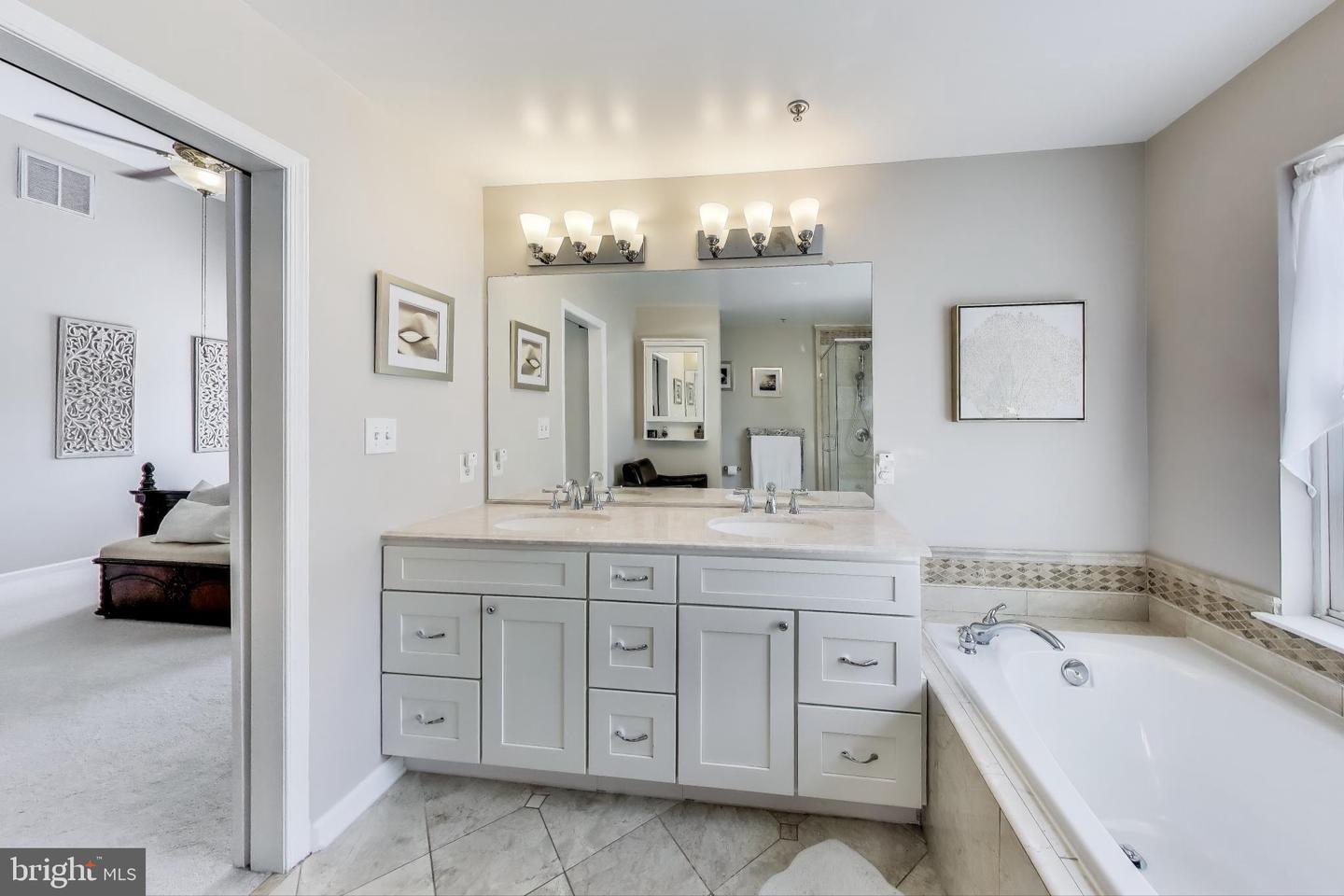 20208 NIGHTWATCH ST, ASHBURN, Virginia 20147, 3 Bedrooms Bedrooms, ,2 BathroomsBathrooms,Residential,For sale,20208 NIGHTWATCH ST,VALO2101892 MLS # VALO2101892