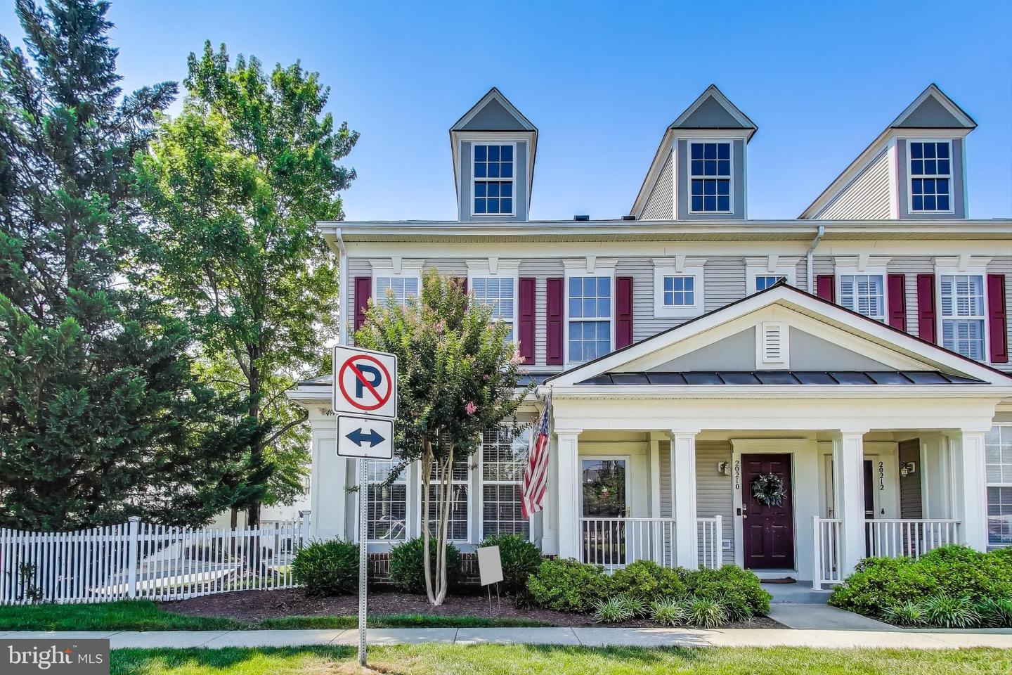 20208 NIGHTWATCH ST, ASHBURN, Virginia 20147, 3 Bedrooms Bedrooms, ,2 BathroomsBathrooms,Residential,For sale,20208 NIGHTWATCH ST,VALO2101892 MLS # VALO2101892