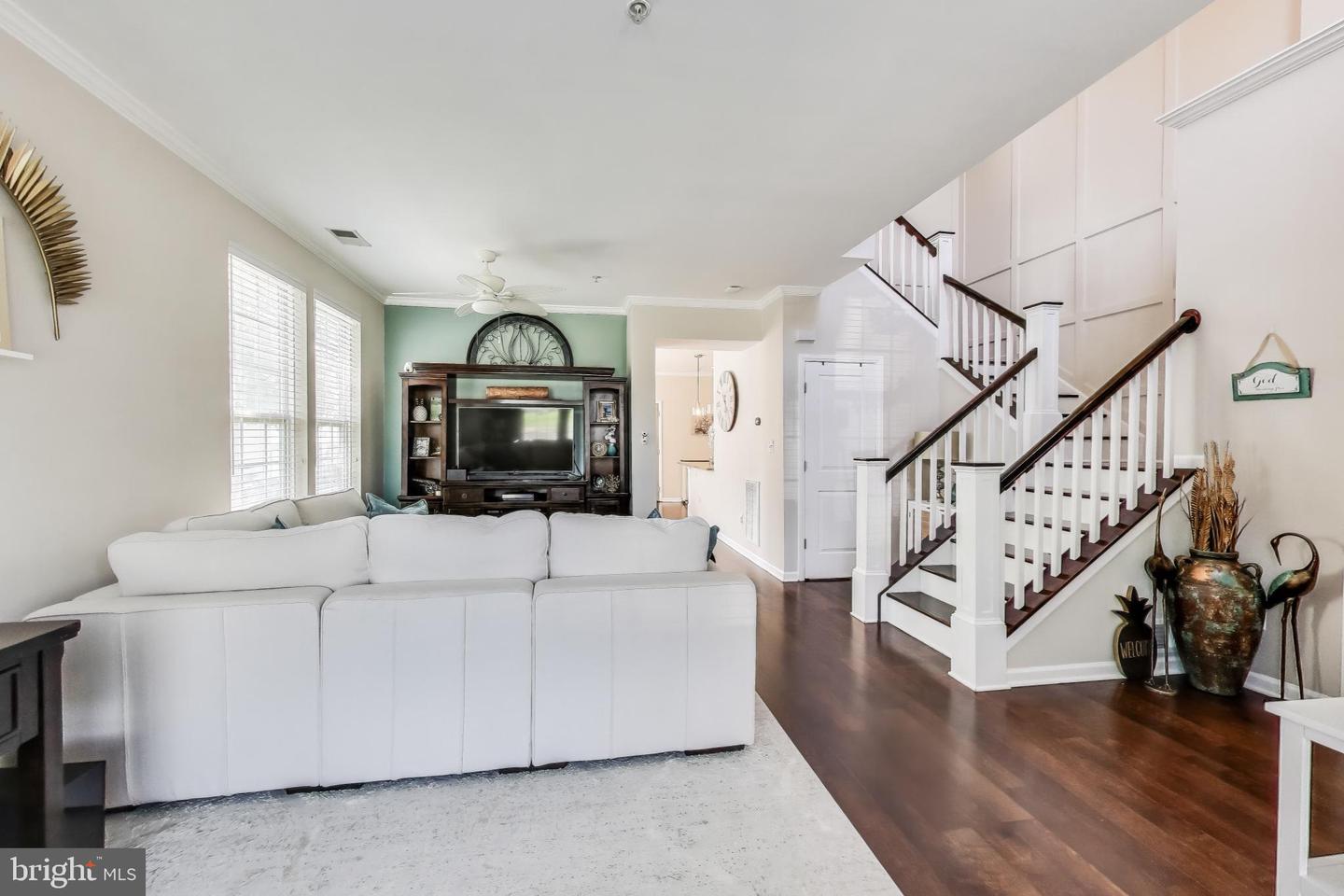 20208 NIGHTWATCH ST, ASHBURN, Virginia 20147, 3 Bedrooms Bedrooms, ,2 BathroomsBathrooms,Residential,For sale,20208 NIGHTWATCH ST,VALO2101892 MLS # VALO2101892