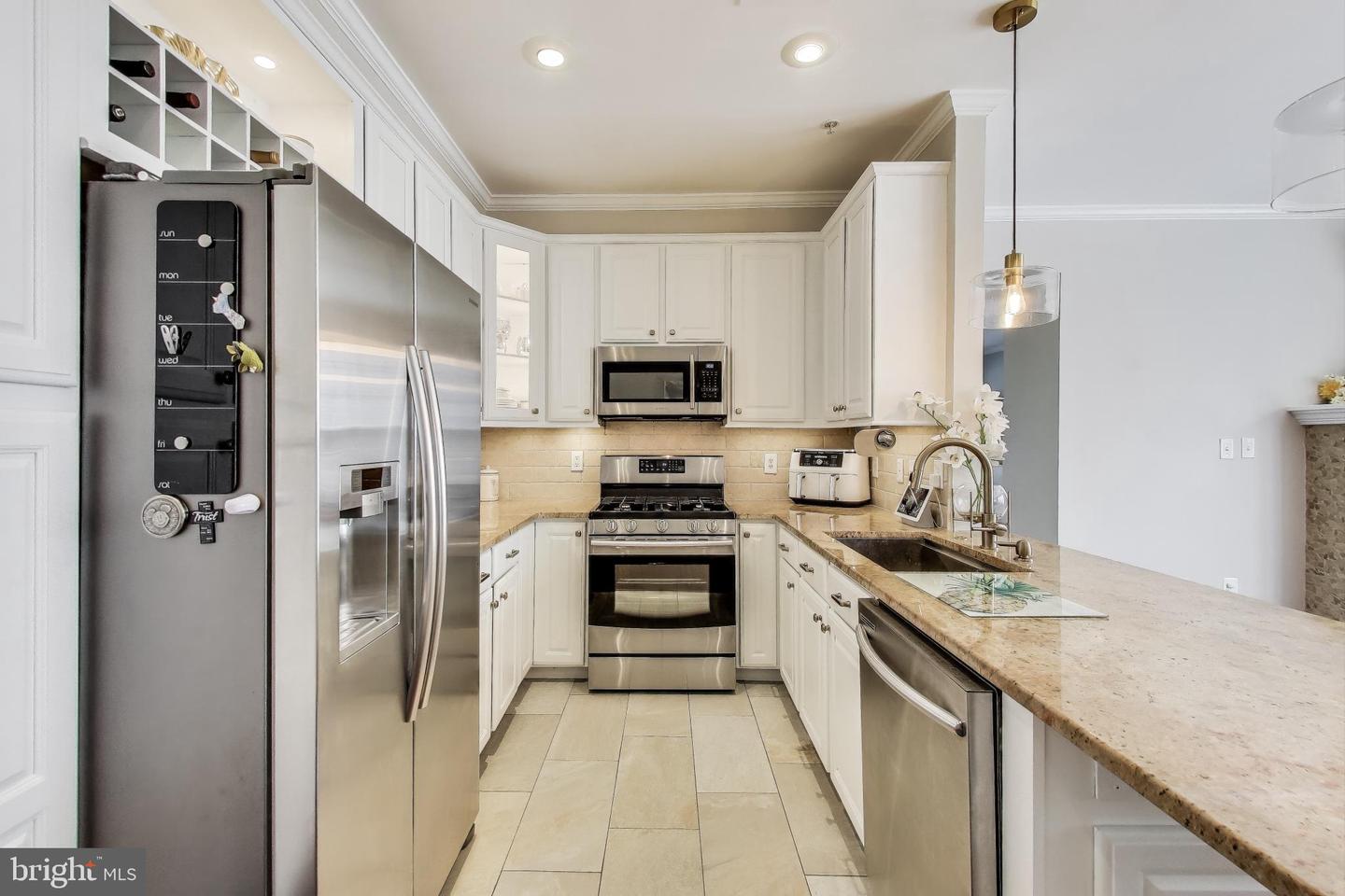 20208 NIGHTWATCH ST, ASHBURN, Virginia 20147, 3 Bedrooms Bedrooms, ,2 BathroomsBathrooms,Residential,For sale,20208 NIGHTWATCH ST,VALO2101892 MLS # VALO2101892