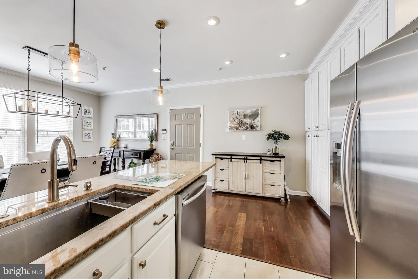 20208 NIGHTWATCH ST, ASHBURN, Virginia 20147, 3 Bedrooms Bedrooms, ,2 BathroomsBathrooms,Residential,For sale,20208 NIGHTWATCH ST,VALO2101892 MLS # VALO2101892