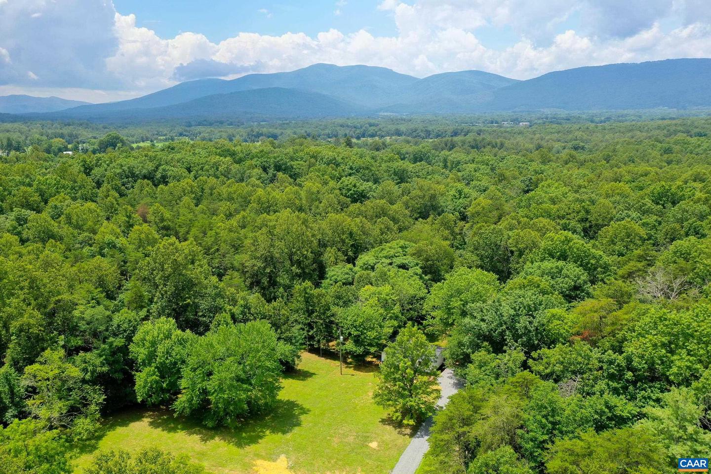 1038 SMITH RD, AFTON, Virginia 22920, 4 Bedrooms Bedrooms, ,2 BathroomsBathrooms,Residential,For sale,1038 SMITH RD,666587 MLS # 666587
