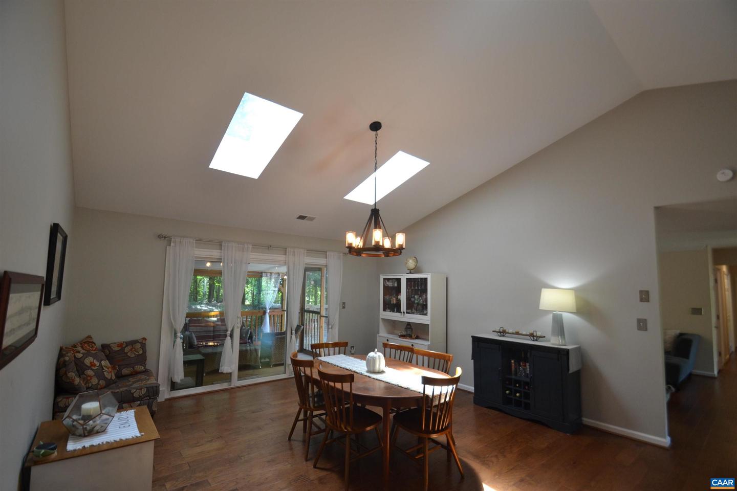 2090 TAVERNOR LN, CHARLOTTESVILLE, Virginia 22911, 3 Bedrooms Bedrooms, ,2 BathroomsBathrooms,Residential,For sale,2090 TAVERNOR LN,666588 MLS # 666588