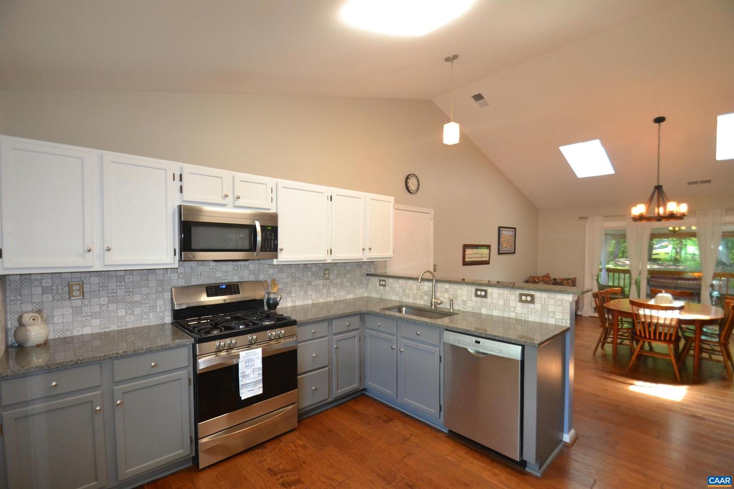 2090 TAVERNOR LN, CHARLOTTESVILLE, Virginia 22911, 3 Bedrooms Bedrooms, ,2 BathroomsBathrooms,Residential,For sale,2090 TAVERNOR LN,666588 MLS # 666588