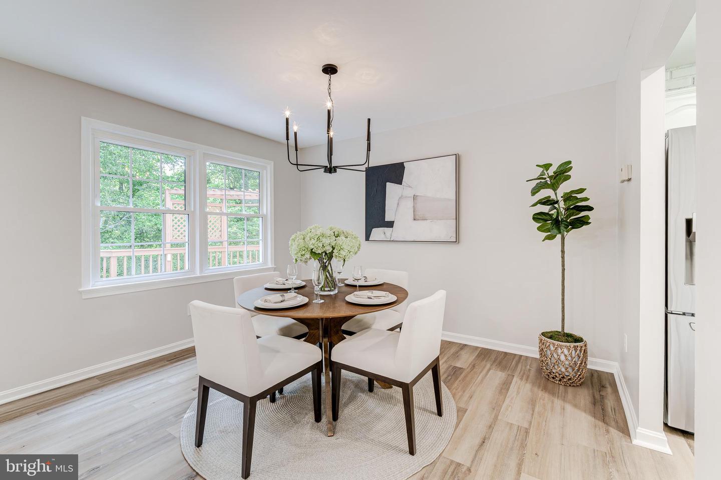 6803 HOUNDMASTER RD, SPRINGFIELD, Virginia 22152, 4 Bedrooms Bedrooms, ,3 BathroomsBathrooms,Residential,For sale,6803 HOUNDMASTER RD,VAFX2255154 MLS # VAFX2255154