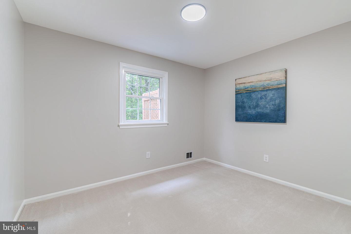 6803 HOUNDMASTER RD, SPRINGFIELD, Virginia 22152, 4 Bedrooms Bedrooms, ,3 BathroomsBathrooms,Residential,For sale,6803 HOUNDMASTER RD,VAFX2255154 MLS # VAFX2255154