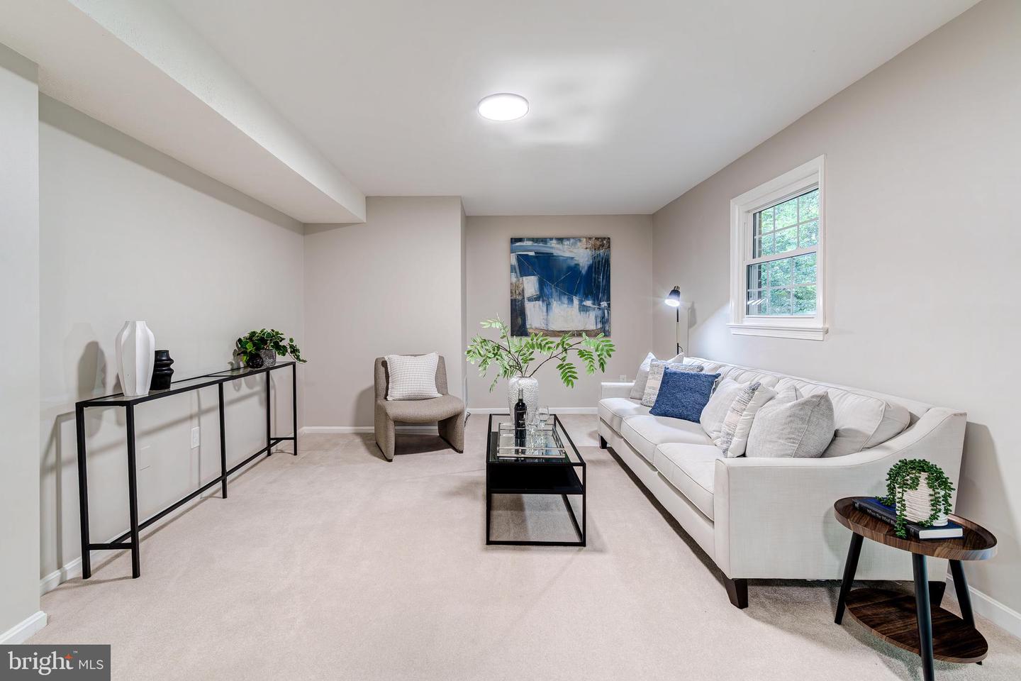 6803 HOUNDMASTER RD, SPRINGFIELD, Virginia 22152, 4 Bedrooms Bedrooms, ,3 BathroomsBathrooms,Residential,For sale,6803 HOUNDMASTER RD,VAFX2255154 MLS # VAFX2255154