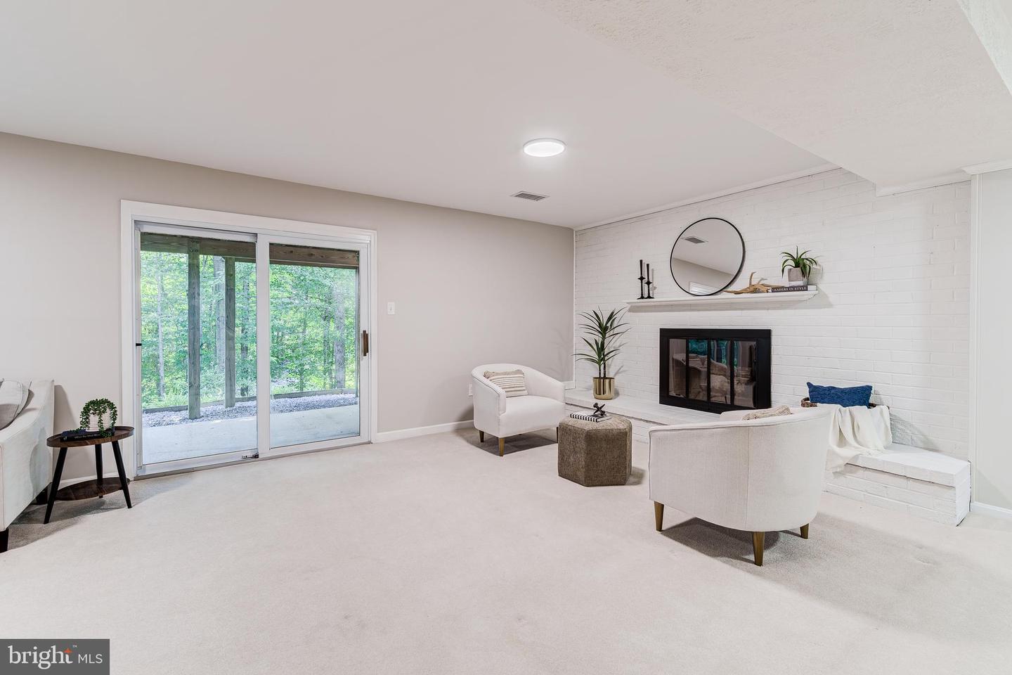 6803 HOUNDMASTER RD, SPRINGFIELD, Virginia 22152, 4 Bedrooms Bedrooms, ,3 BathroomsBathrooms,Residential,For sale,6803 HOUNDMASTER RD,VAFX2255154 MLS # VAFX2255154