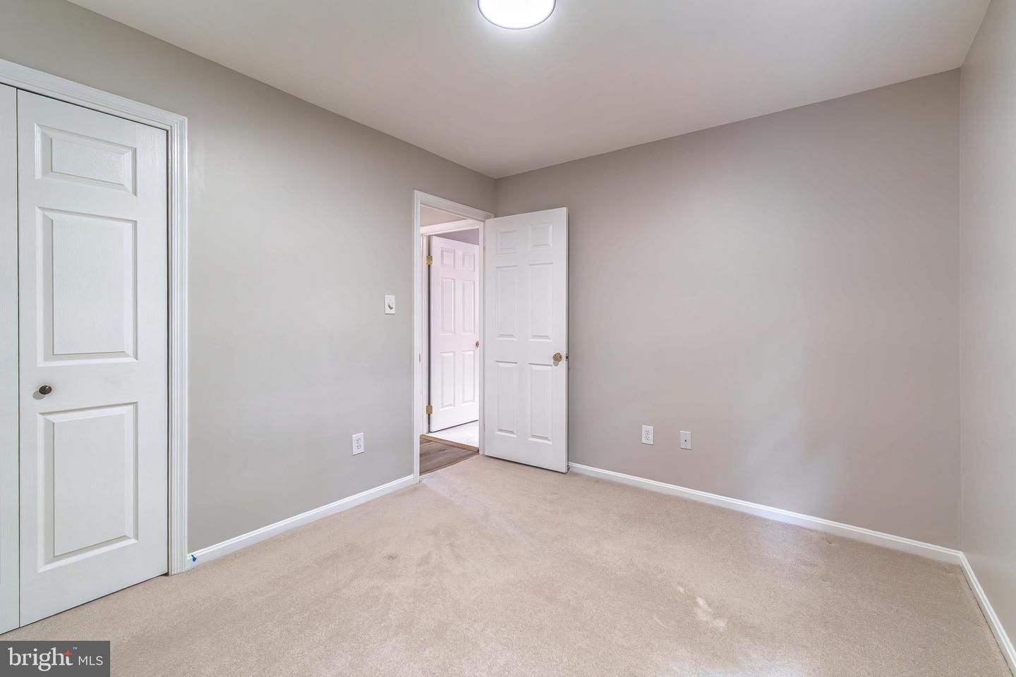 6803 HOUNDMASTER RD, SPRINGFIELD, Virginia 22152, 4 Bedrooms Bedrooms, ,3 BathroomsBathrooms,Residential,For sale,6803 HOUNDMASTER RD,VAFX2255154 MLS # VAFX2255154