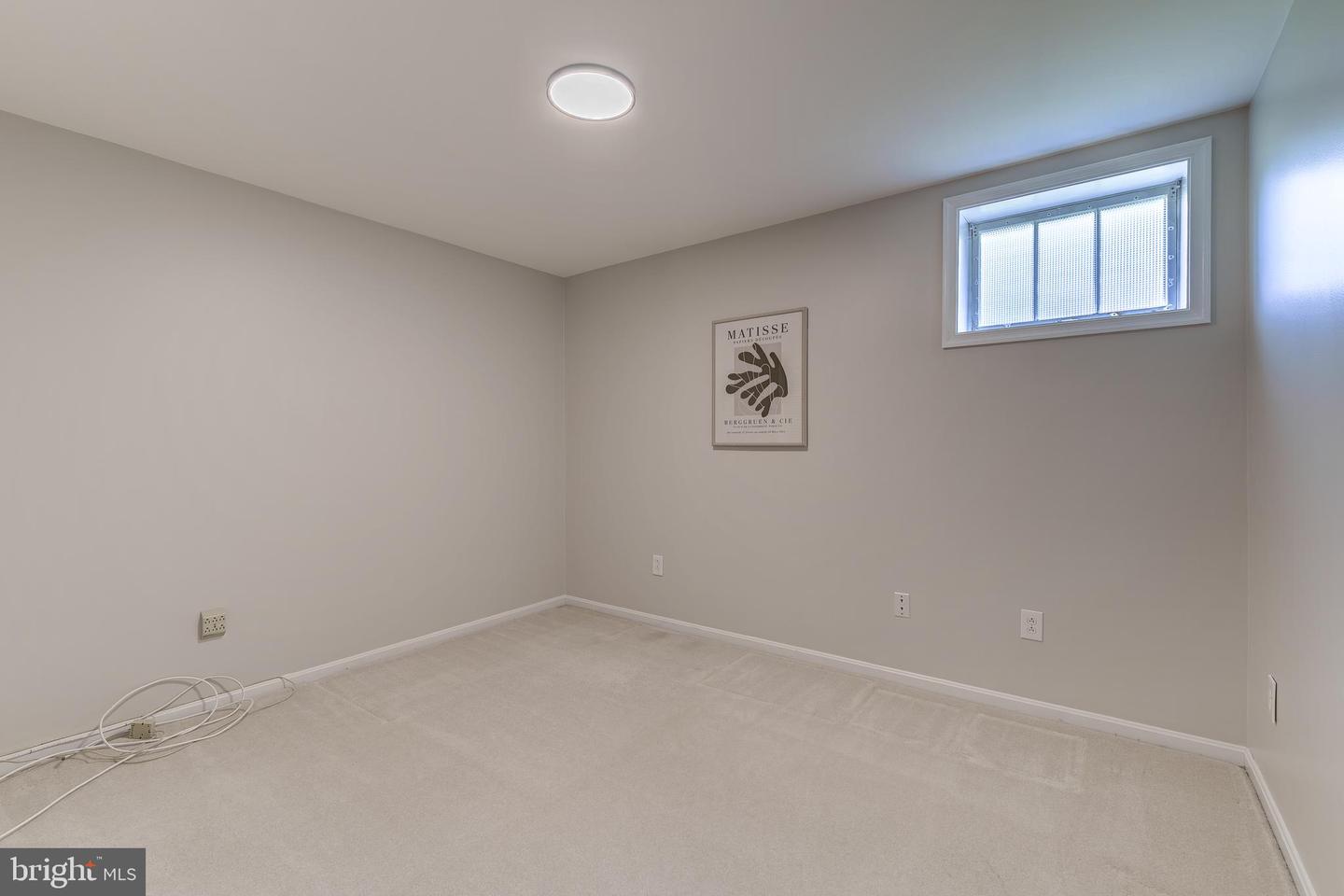6803 HOUNDMASTER RD, SPRINGFIELD, Virginia 22152, 4 Bedrooms Bedrooms, ,3 BathroomsBathrooms,Residential,For sale,6803 HOUNDMASTER RD,VAFX2255154 MLS # VAFX2255154
