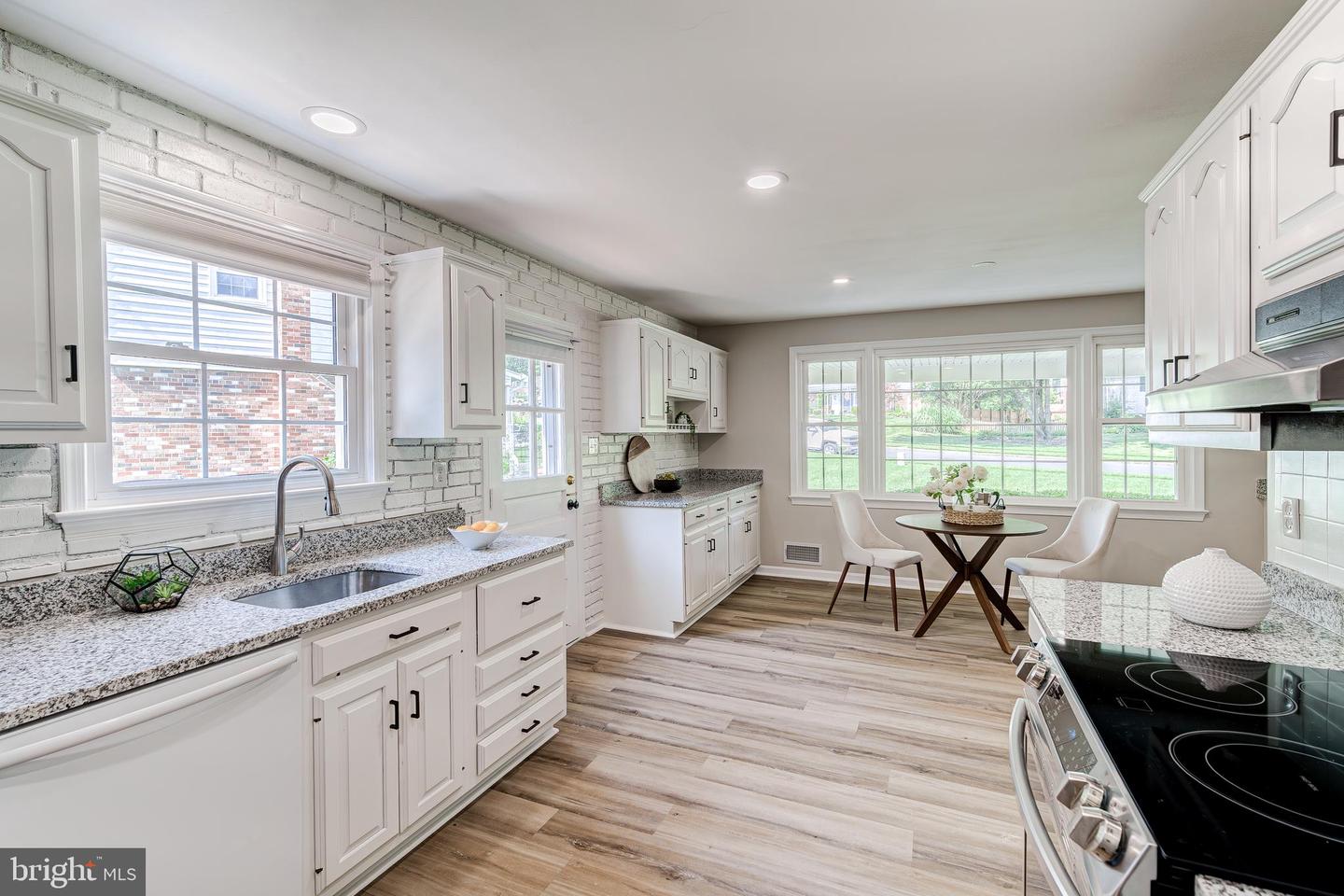 6803 HOUNDMASTER RD, SPRINGFIELD, Virginia 22152, 4 Bedrooms Bedrooms, ,3 BathroomsBathrooms,Residential,For sale,6803 HOUNDMASTER RD,VAFX2255154 MLS # VAFX2255154