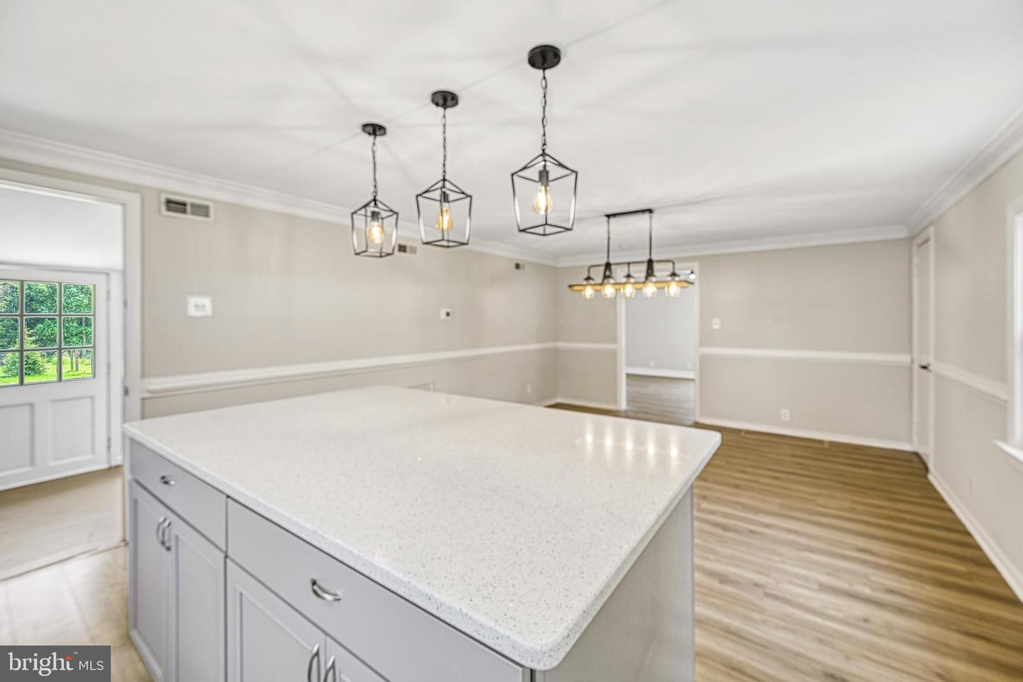 14040 W PATRICK HENRY RD, DOSWELL, Virginia 23047, 3 Bedrooms Bedrooms, 6 Rooms Rooms,2 BathroomsBathrooms,Residential,For sale,14040 W PATRICK HENRY RD,VAHA2001036 MLS # VAHA2001036