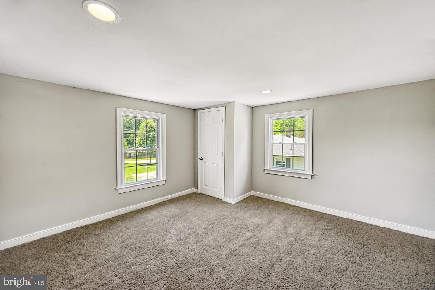 14040 W PATRICK HENRY RD, DOSWELL, Virginia 23047, 3 Bedrooms Bedrooms, 6 Rooms Rooms,2 BathroomsBathrooms,Residential,For sale,14040 W PATRICK HENRY RD,VAHA2001036 MLS # VAHA2001036