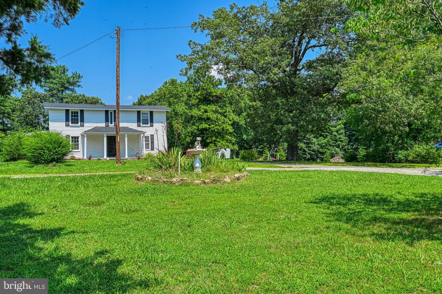 14040 W PATRICK HENRY RD, DOSWELL, Virginia 23047, 3 Bedrooms Bedrooms, 6 Rooms Rooms,2 BathroomsBathrooms,Residential,For sale,14040 W PATRICK HENRY RD,VAHA2001036 MLS # VAHA2001036