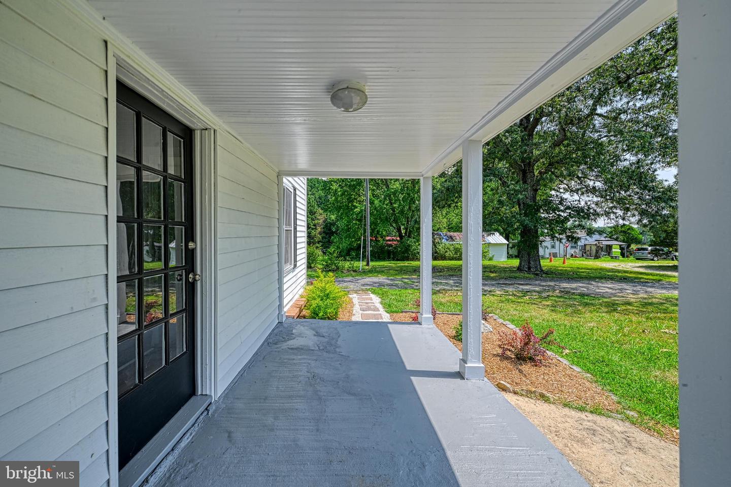 14040 W PATRICK HENRY RD, DOSWELL, Virginia 23047, 3 Bedrooms Bedrooms, 6 Rooms Rooms,2 BathroomsBathrooms,Residential,For sale,14040 W PATRICK HENRY RD,VAHA2001036 MLS # VAHA2001036