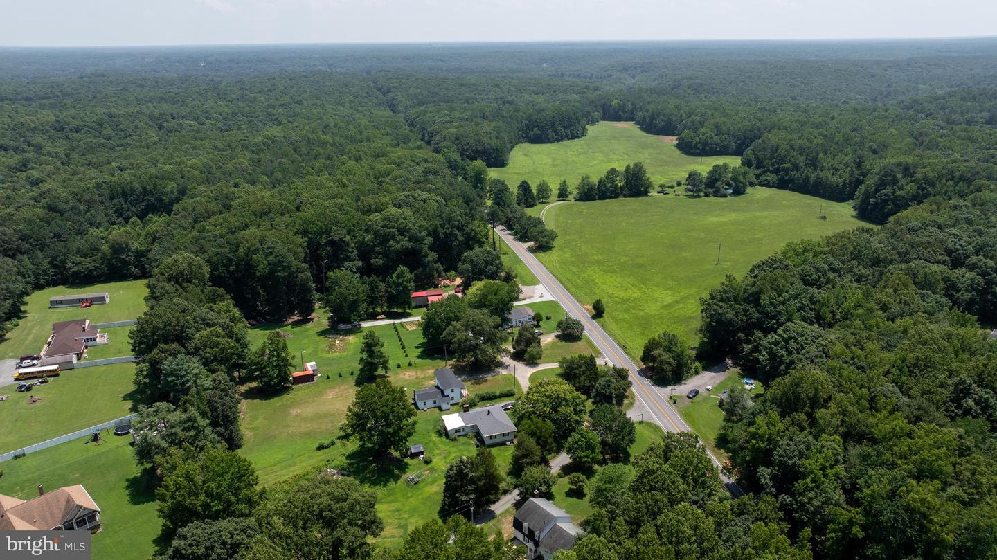 14040 W PATRICK HENRY RD, DOSWELL, Virginia 23047, 3 Bedrooms Bedrooms, 6 Rooms Rooms,2 BathroomsBathrooms,Residential,For sale,14040 W PATRICK HENRY RD,VAHA2001036 MLS # VAHA2001036