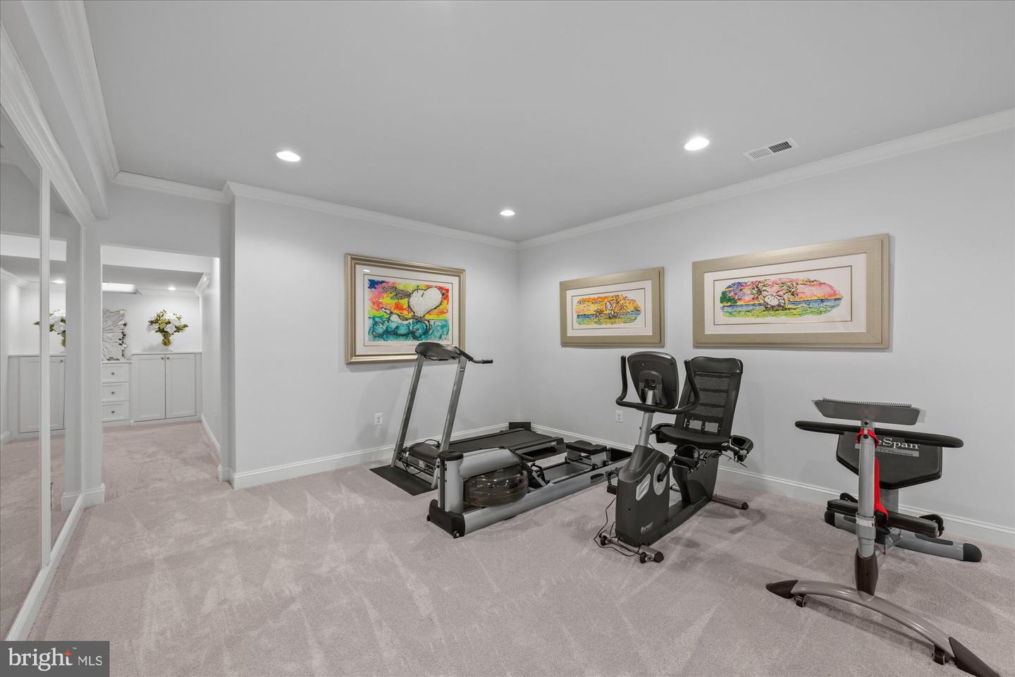 1678 HUNTING CREST WAY, VIENNA, Virginia 22182, 4 Bedrooms Bedrooms, ,5 BathroomsBathrooms,Residential,For sale,1678 HUNTING CREST WAY,VAFX2255106 MLS # VAFX2255106