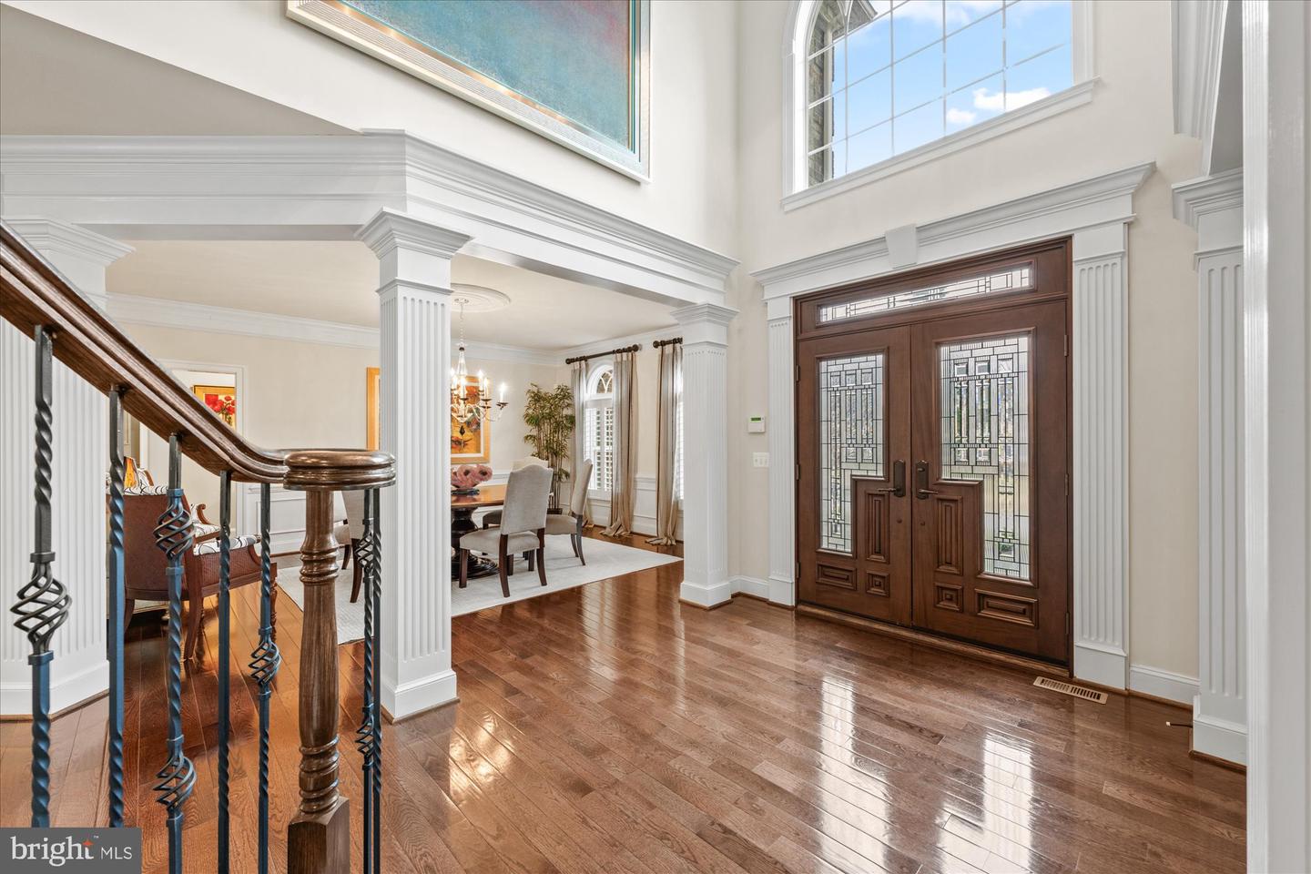 1678 HUNTING CREST WAY, VIENNA, Virginia 22182, 4 Bedrooms Bedrooms, ,5 BathroomsBathrooms,Residential,For sale,1678 HUNTING CREST WAY,VAFX2255106 MLS # VAFX2255106