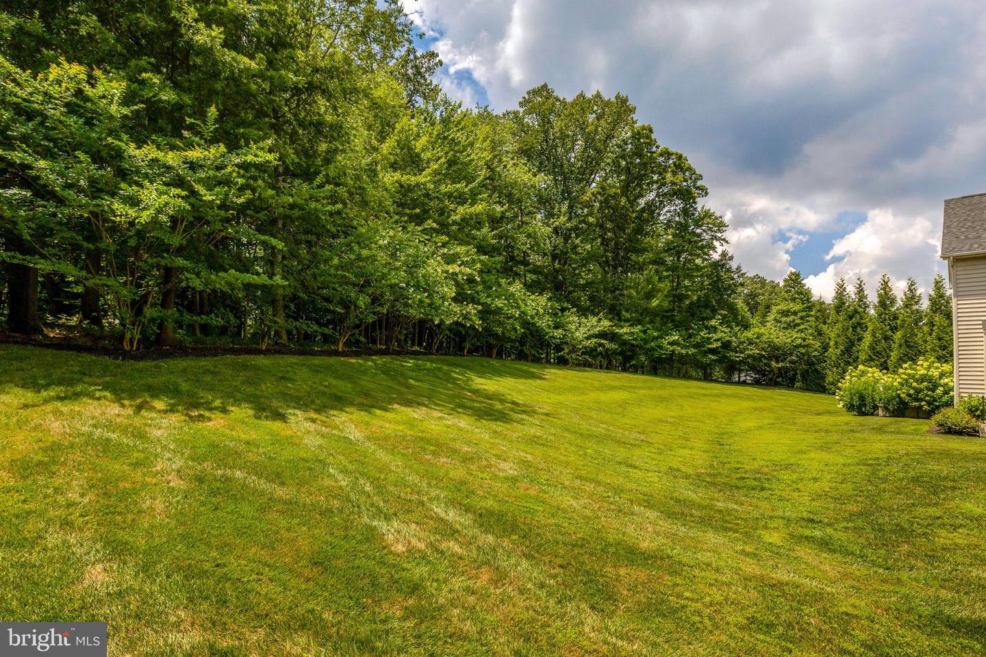 1678 HUNTING CREST WAY, VIENNA, Virginia 22182, 4 Bedrooms Bedrooms, ,5 BathroomsBathrooms,Residential,For sale,1678 HUNTING CREST WAY,VAFX2255106 MLS # VAFX2255106