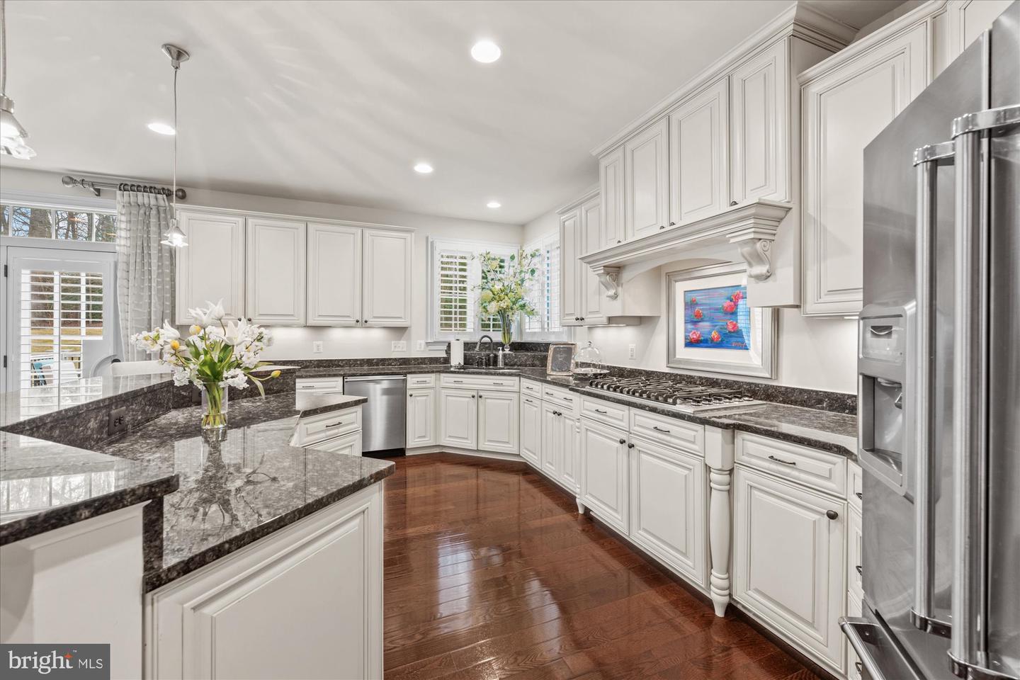 1678 HUNTING CREST WAY, VIENNA, Virginia 22182, 4 Bedrooms Bedrooms, ,5 BathroomsBathrooms,Residential,For sale,1678 HUNTING CREST WAY,VAFX2255106 MLS # VAFX2255106