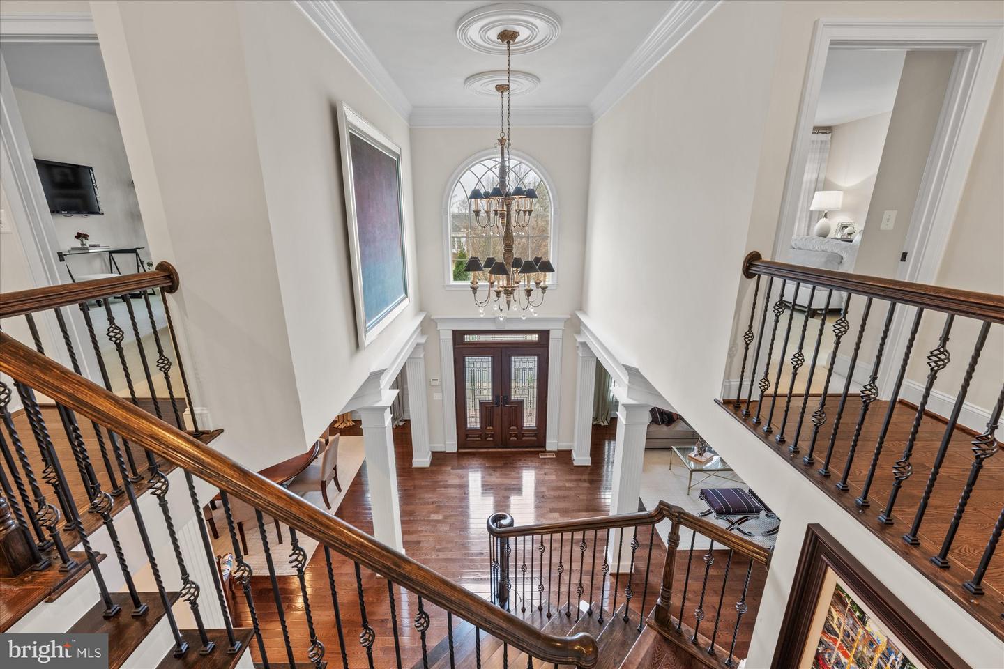 1678 HUNTING CREST WAY, VIENNA, Virginia 22182, 4 Bedrooms Bedrooms, ,5 BathroomsBathrooms,Residential,For sale,1678 HUNTING CREST WAY,VAFX2255106 MLS # VAFX2255106