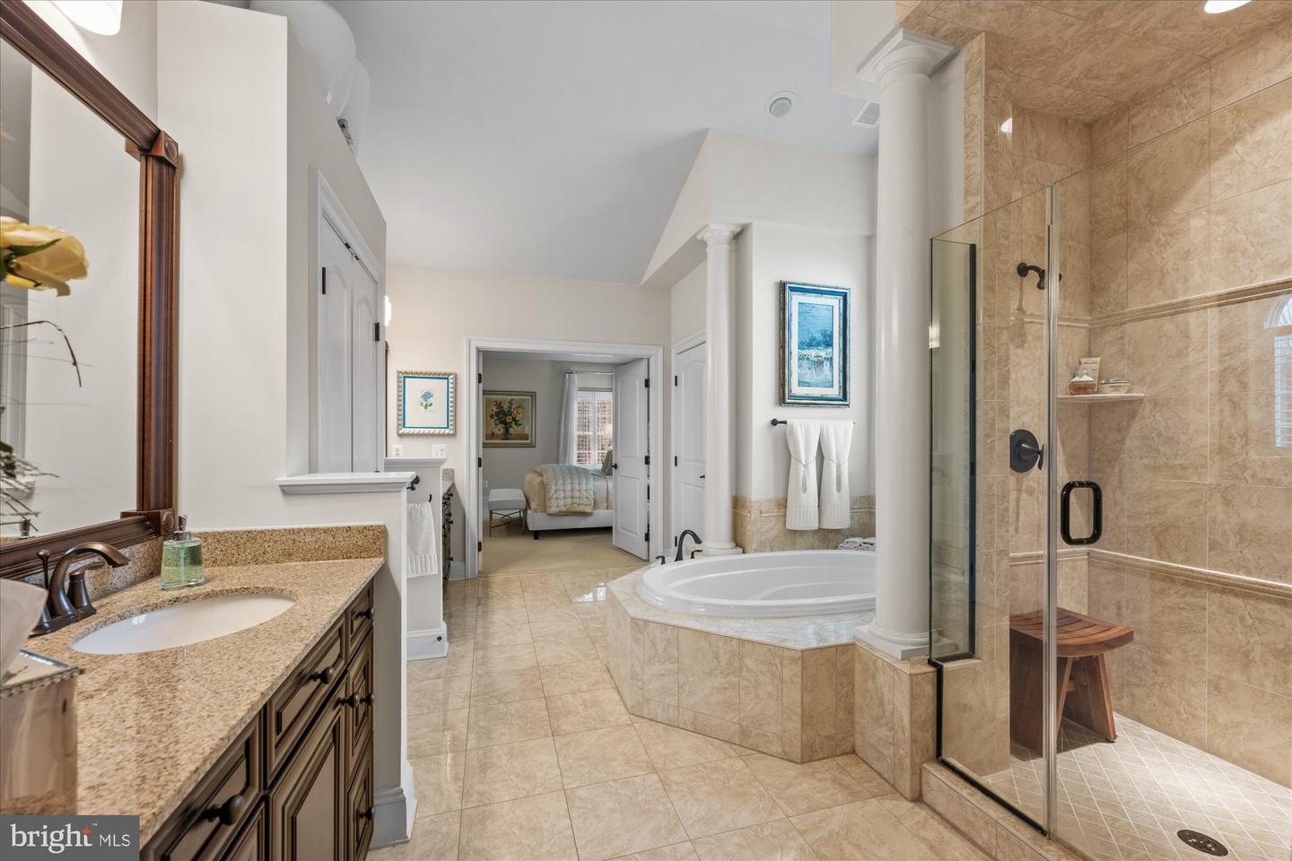 1678 HUNTING CREST WAY, VIENNA, Virginia 22182, 4 Bedrooms Bedrooms, ,5 BathroomsBathrooms,Residential,For sale,1678 HUNTING CREST WAY,VAFX2255106 MLS # VAFX2255106