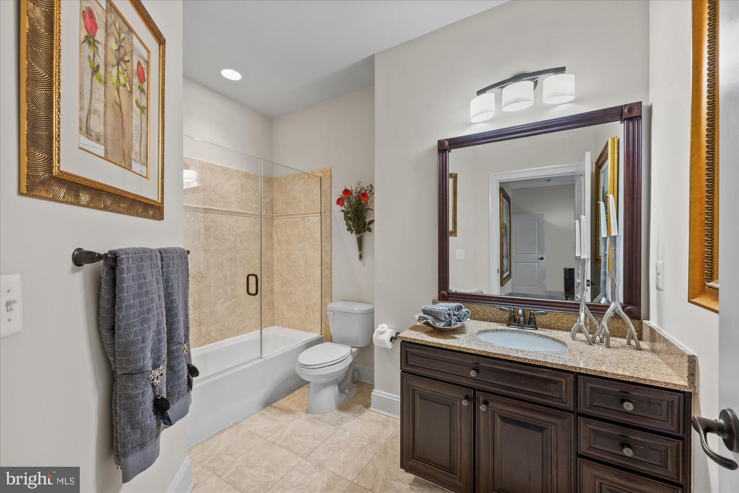 1678 HUNTING CREST WAY, VIENNA, Virginia 22182, 4 Bedrooms Bedrooms, ,5 BathroomsBathrooms,Residential,For sale,1678 HUNTING CREST WAY,VAFX2255106 MLS # VAFX2255106