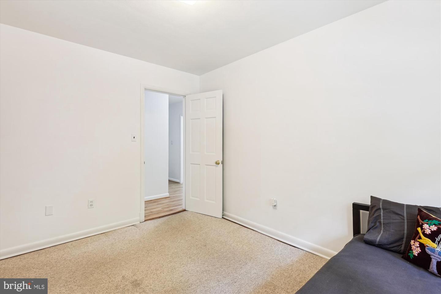 6916 PACIFIC LN, ANNANDALE, Virginia 22003, 4 Bedrooms Bedrooms, ,3 BathroomsBathrooms,Residential,For sale,6916 PACIFIC LN,VAFX2255168 MLS # VAFX2255168