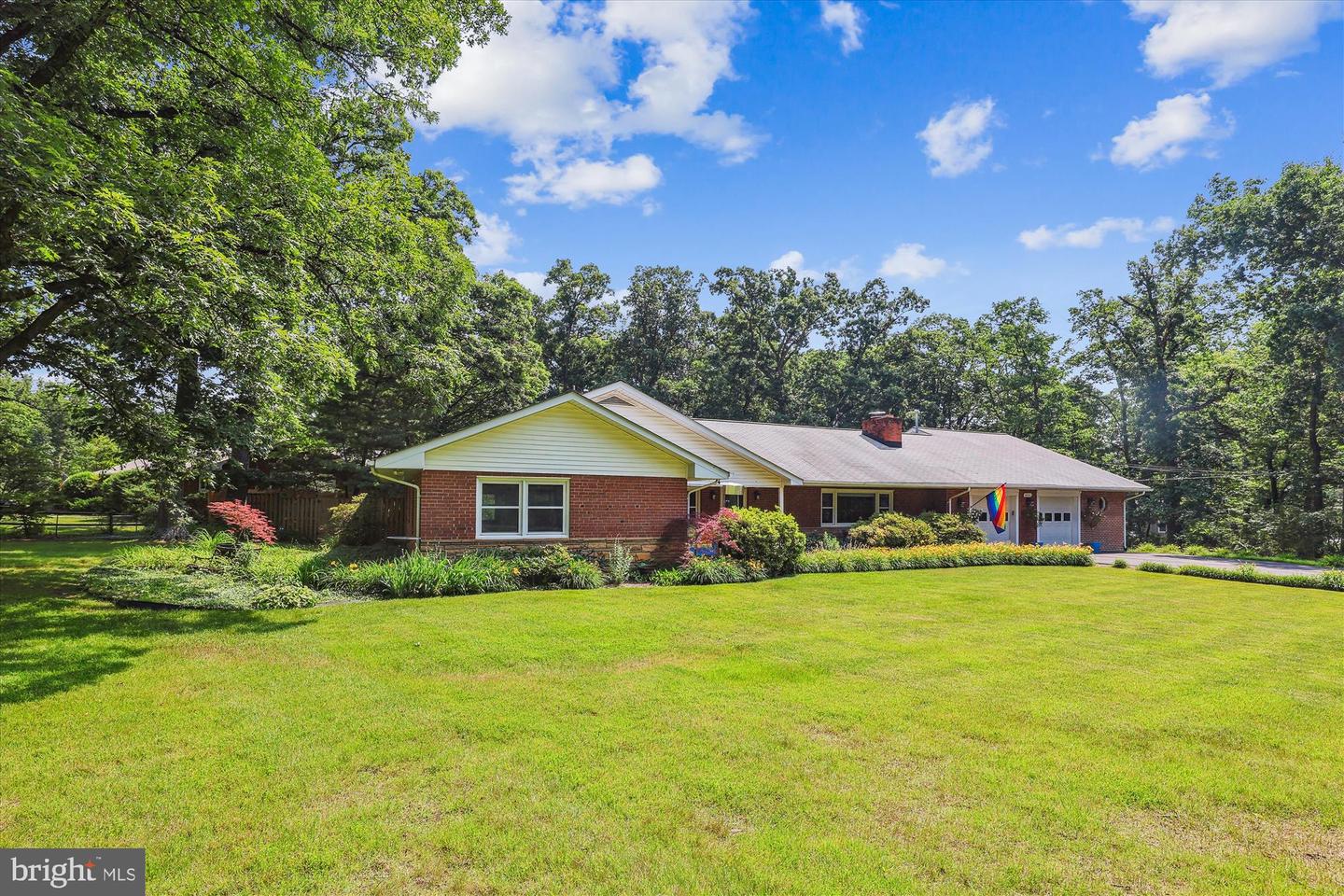 6916 PACIFIC LN, ANNANDALE, Virginia 22003, 4 Bedrooms Bedrooms, ,3 BathroomsBathrooms,Residential,For sale,6916 PACIFIC LN,VAFX2255168 MLS # VAFX2255168