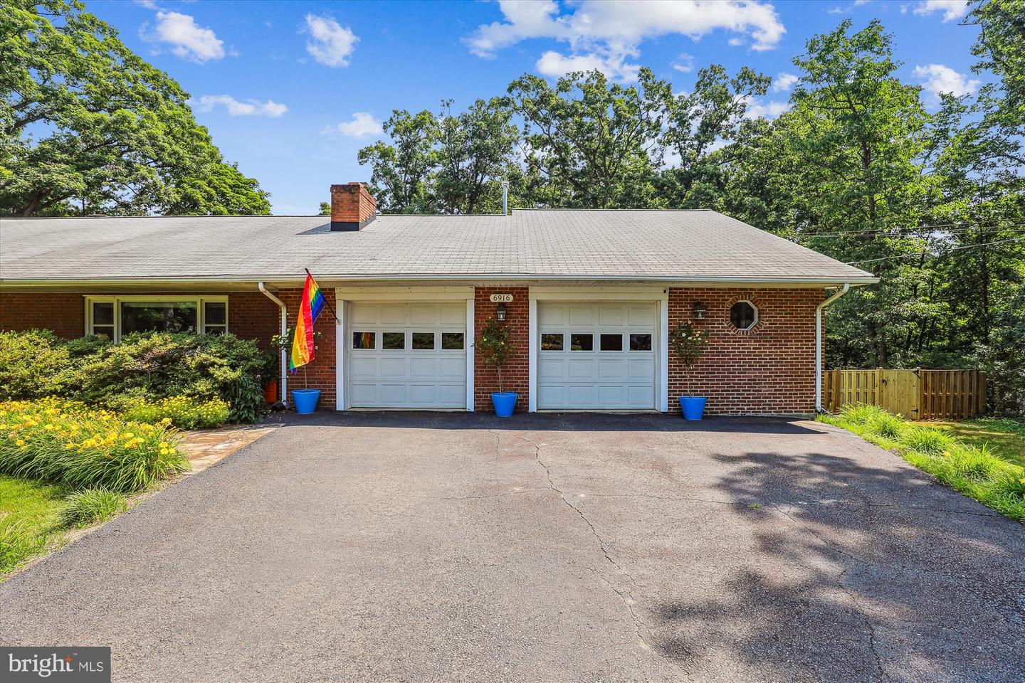 6916 PACIFIC LN, ANNANDALE, Virginia 22003, 4 Bedrooms Bedrooms, ,3 BathroomsBathrooms,Residential,For sale,6916 PACIFIC LN,VAFX2255168 MLS # VAFX2255168