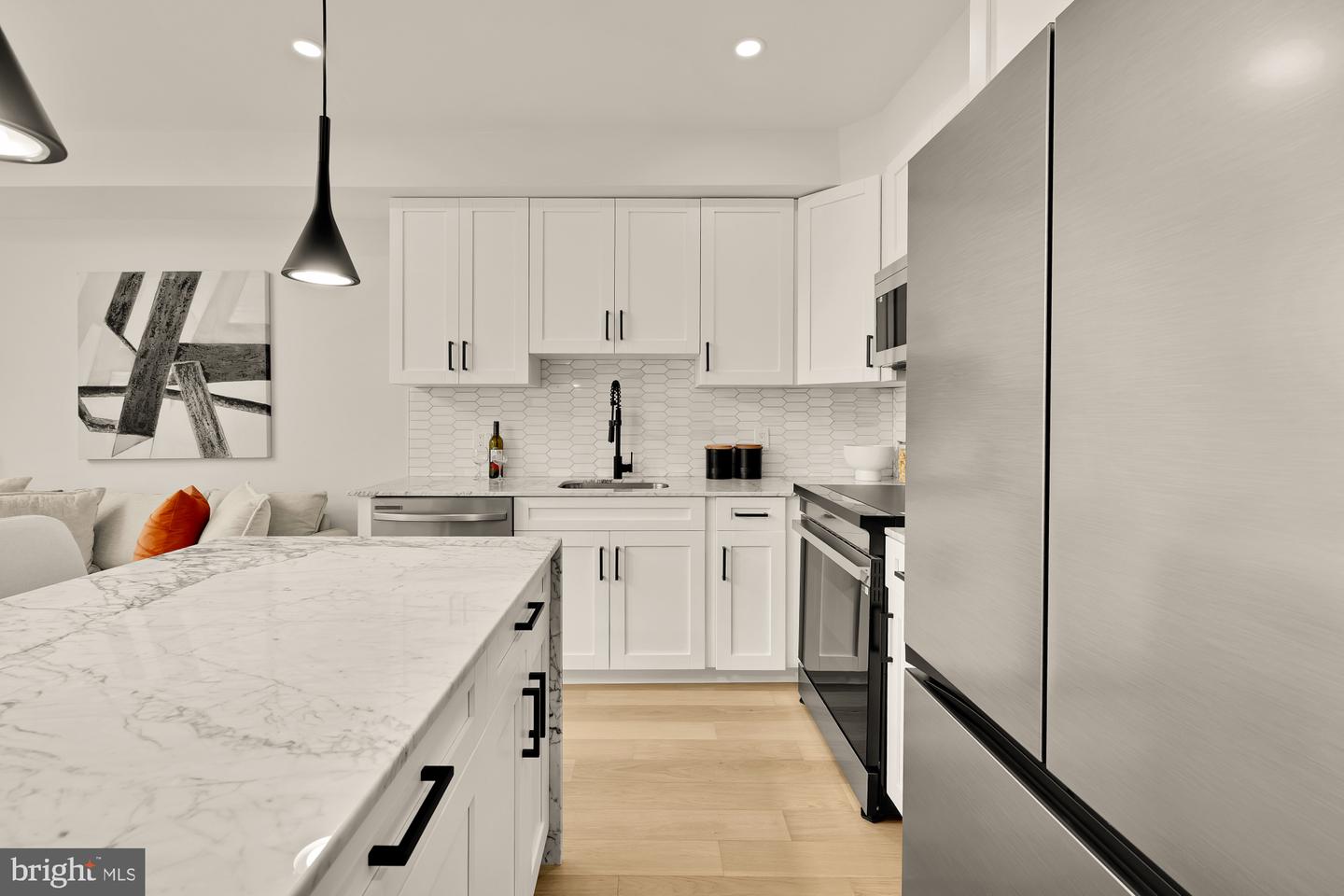 2610 41ST ST NW #5, WASHINGTON, District Of Columbia 20007, 2 Bedrooms Bedrooms, ,2 BathroomsBathrooms,Residential,For sale,2610 41ST ST NW #5,DCDC2210144 MLS # DCDC2210144