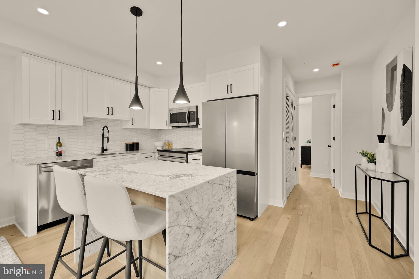 2610 41ST ST NW #5, WASHINGTON, District Of Columbia 20007, 2 Bedrooms Bedrooms, ,2 BathroomsBathrooms,Residential,For sale,2610 41ST ST NW #5,DCDC2210144 MLS # DCDC2210144