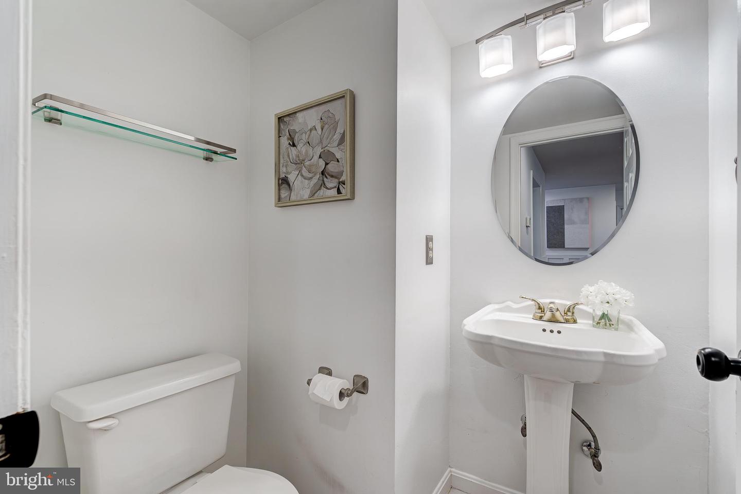 43968 BIDWELL CT, ASHBURN, Virginia 20147, 4 Bedrooms Bedrooms, ,3 BathroomsBathrooms,Residential,For sale,43968 BIDWELL CT,VALO2101996 MLS # VALO2101996