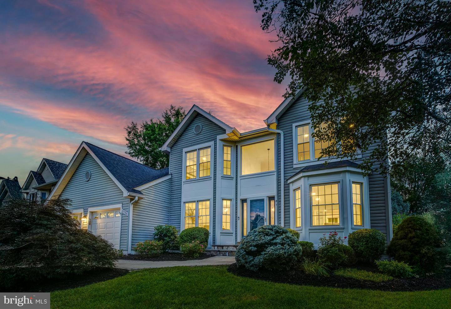 43968 BIDWELL CT, ASHBURN, Virginia 20147, 4 Bedrooms Bedrooms, ,3 BathroomsBathrooms,Residential,For sale,43968 BIDWELL CT,VALO2101996 MLS # VALO2101996