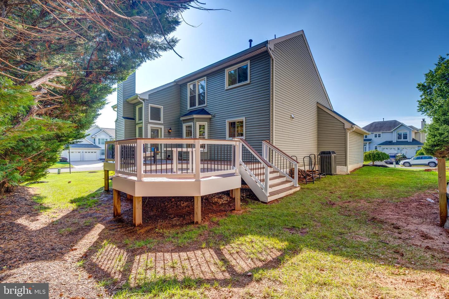 43968 BIDWELL CT, ASHBURN, Virginia 20147, 4 Bedrooms Bedrooms, ,3 BathroomsBathrooms,Residential,For sale,43968 BIDWELL CT,VALO2101996 MLS # VALO2101996